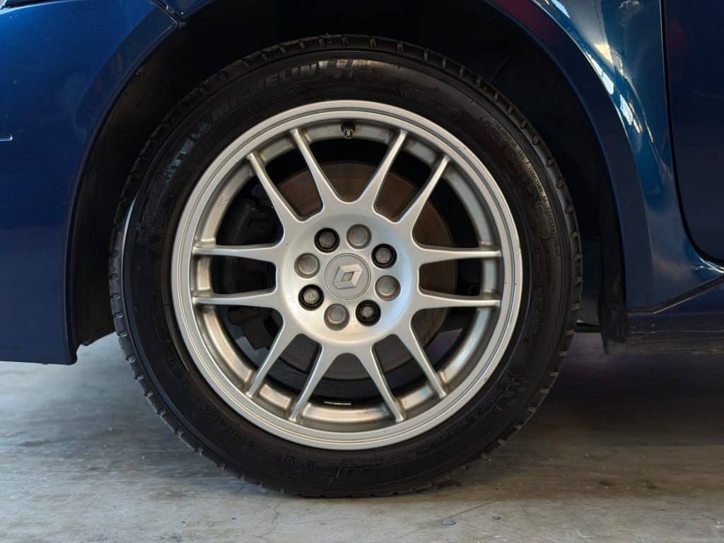 Clio_2_rs_321_15