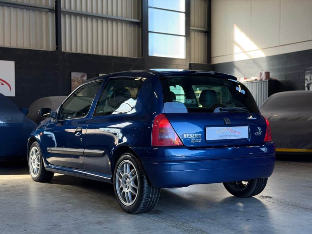 Clio_2_rs_321_19