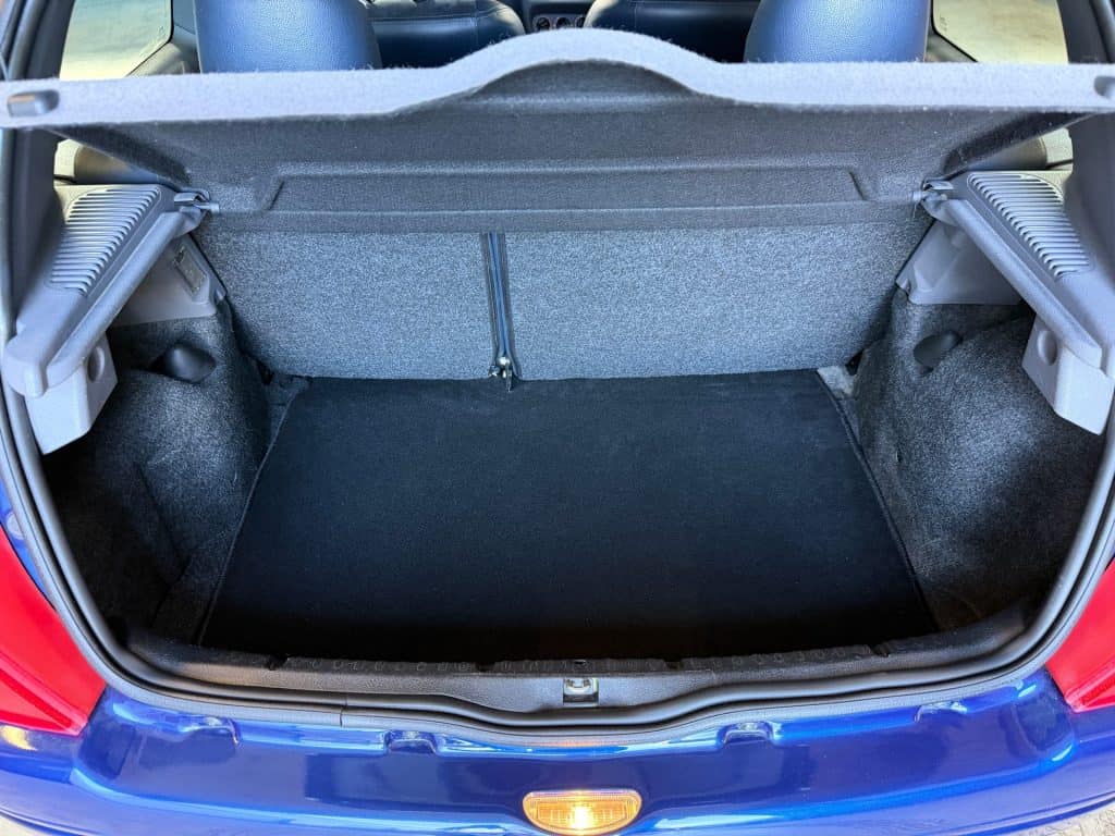 Clio_2_rs_321_27