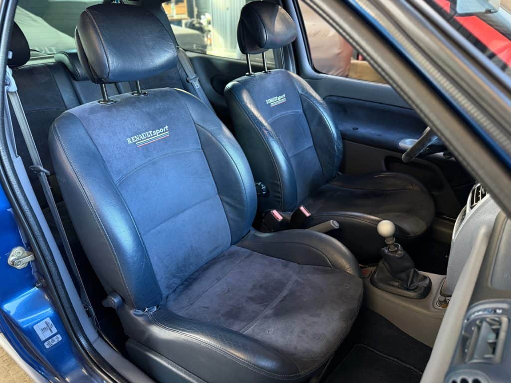 Clio_2_rs_321_31