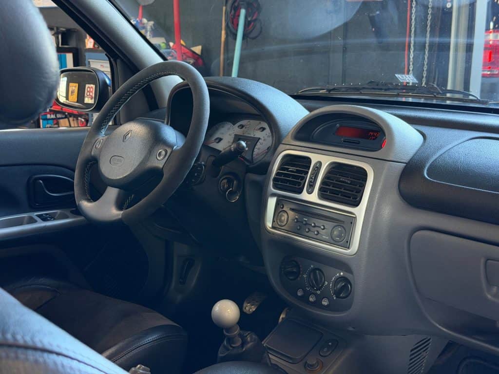 Clio_2_rs_321_33
