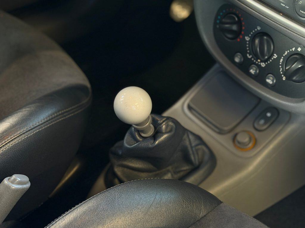 Clio_2_rs_321_34