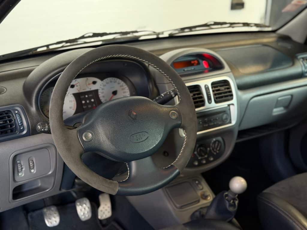 Clio_2_rs_321_40