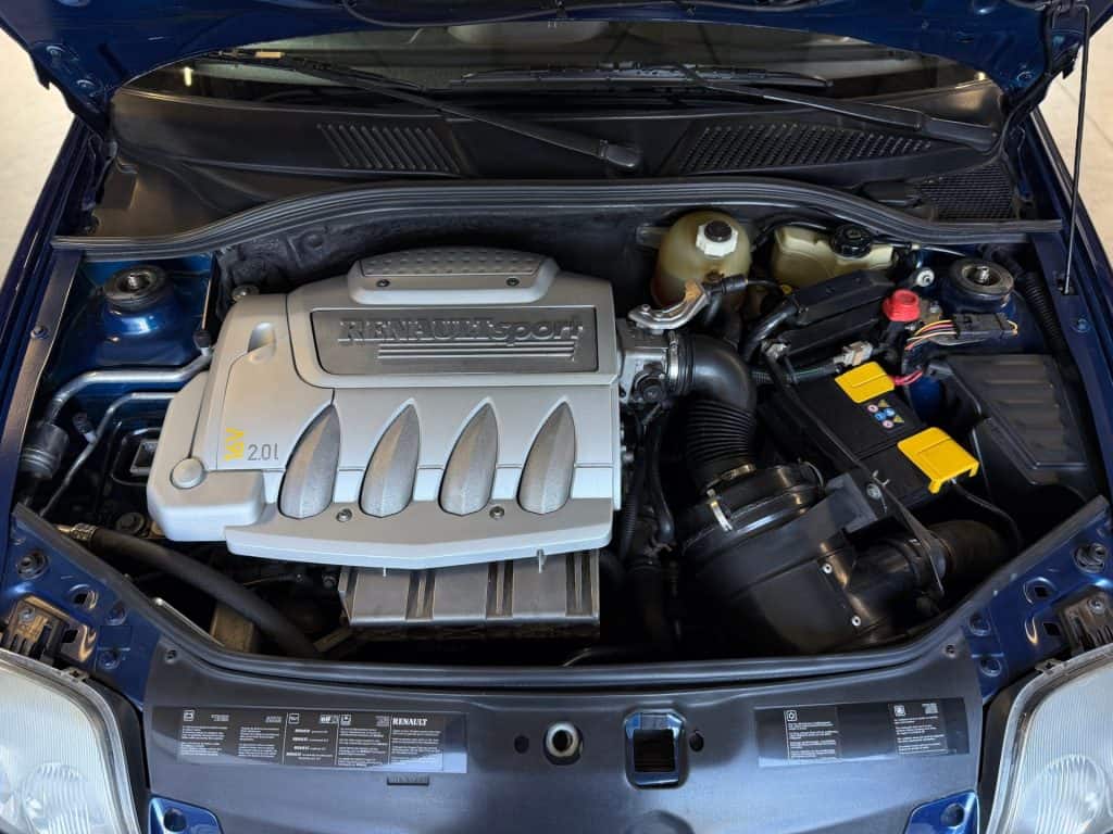 Clio_2_rs_321_43