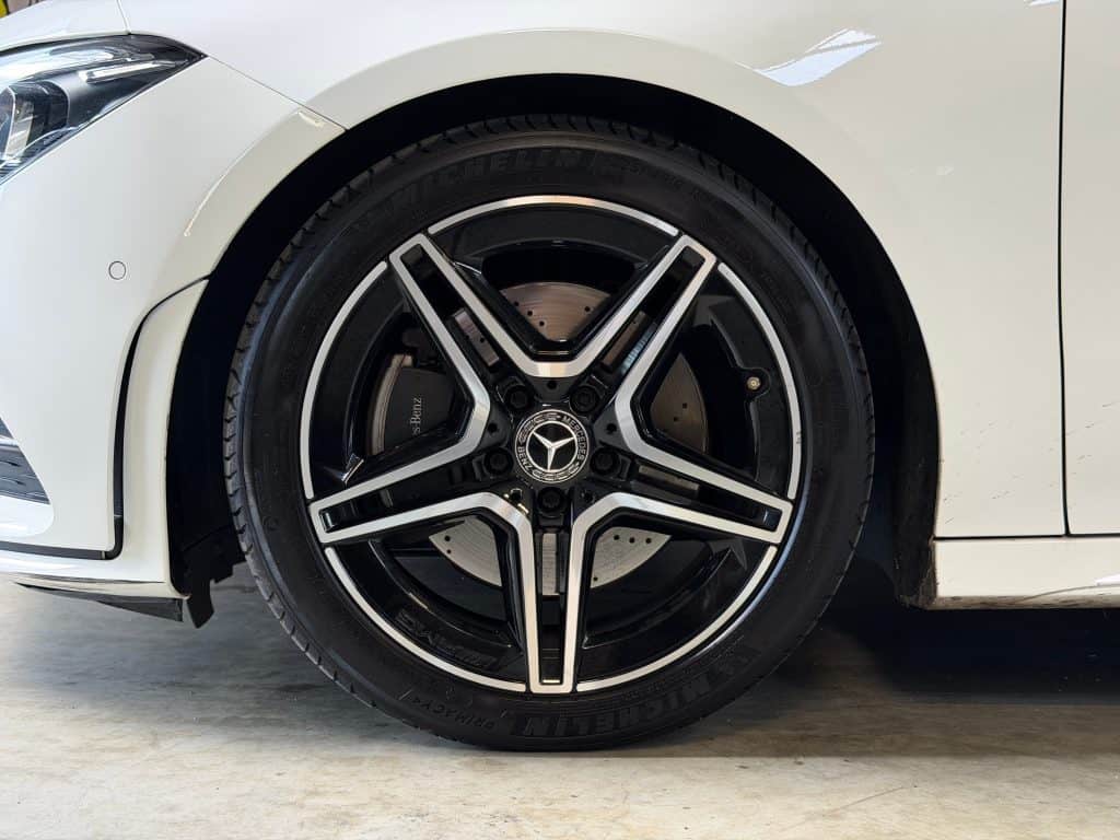 Mercedes_Cla200_315_11