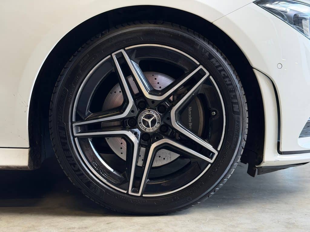 Mercedes_Cla200_315_13