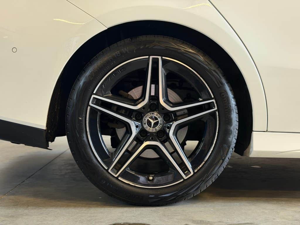 Mercedes_Cla200_315_14