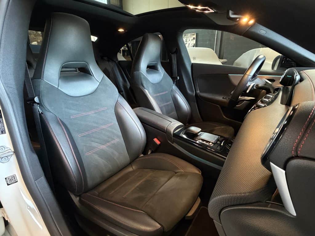 Mercedes_Cla200_315_30