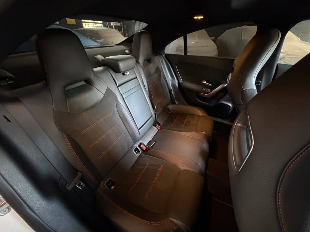 Mercedes_Cla200_315_33