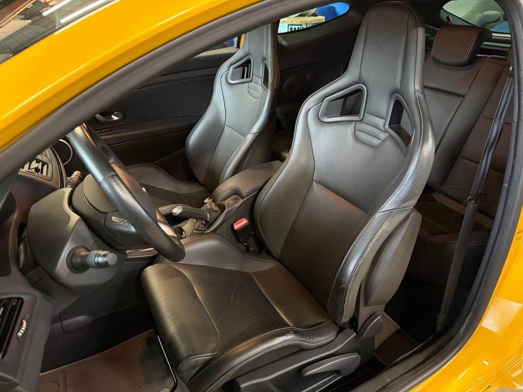 Renault_Megane_3_Trophy _22